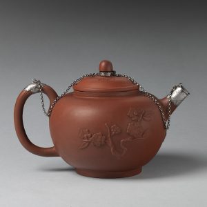 Yixing Zisha Teapot "Qin Quan" – Zi Ni (purple clay), 350ml